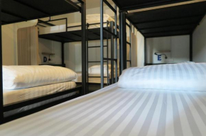  Phuket Marine Poshtel - SHA Plus  Чалонг 